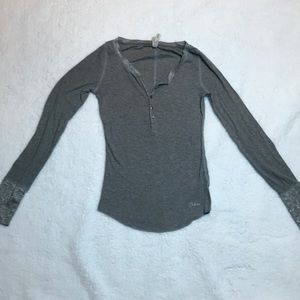 Long sleeve shirt